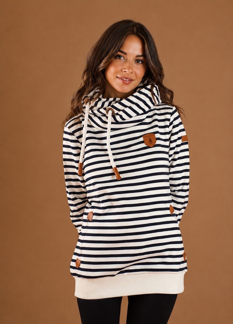 Wanakome Artemis Navy Ivory Stripe Cowl Neck Hoodie Pullover Size Small Coastal